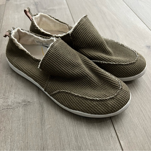 Vionic BEACH MALIBU SLIP ON SNEAKER: WAFFLE KNIT Sz 7 Green - Picture 2 of 7